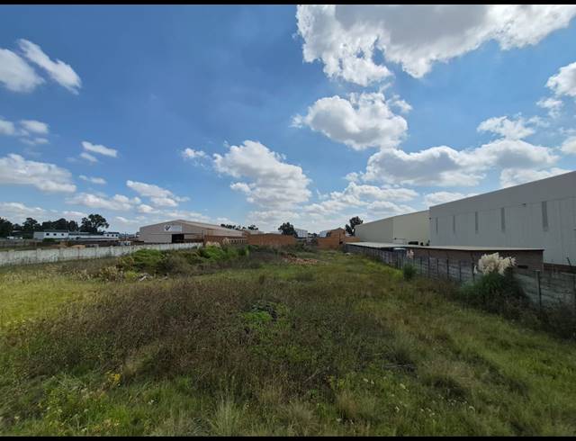 4,050M² VACANT LAND FOR SALE IN VAALPARK
